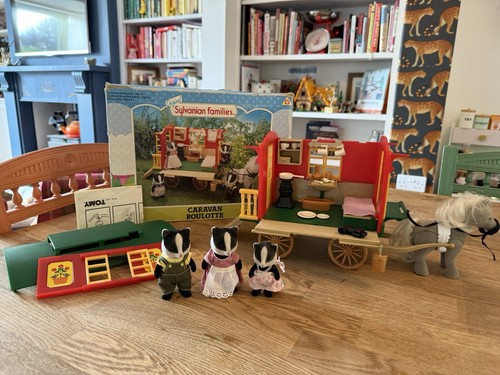 Sylvanian families caravan