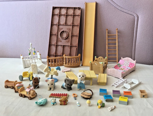 Sylvanian families baby - families,