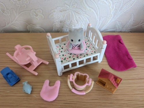 Sylvanian families baby - sylvanian,